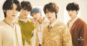 TXT (TOMORROW X TOGETHER)